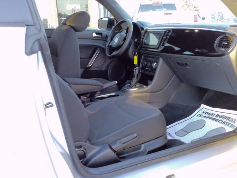 2014 Volkswagen Beetle 1.8T Entry PZEV