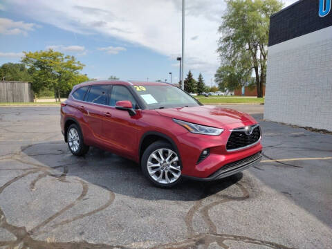 2020 Toyota Highlander for sale at Lasco of Grand Blanc in Grand Blanc MI