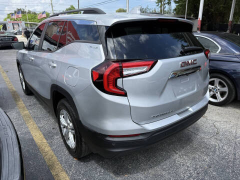 2022 GMC Terrain SLE