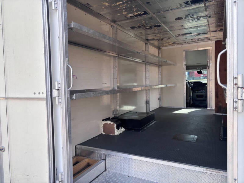 2014 Ford E-Series E-450 SD