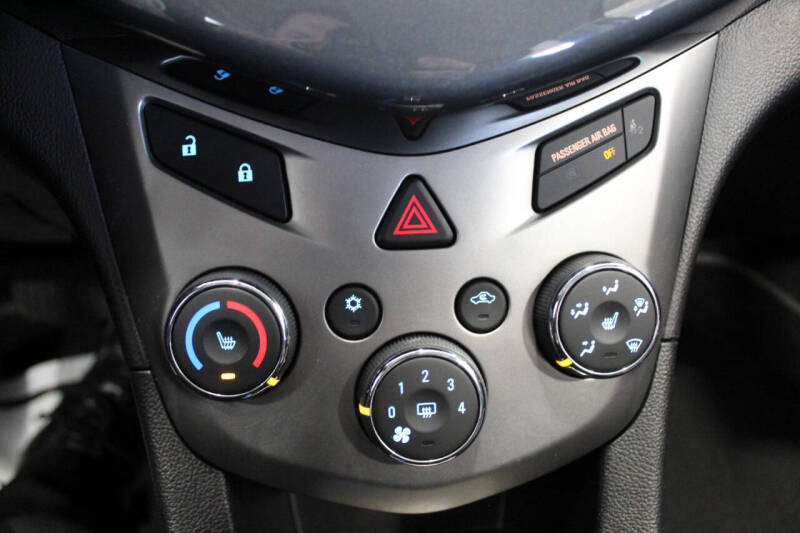 2016 Chevrolet Sonic LTZ Auto