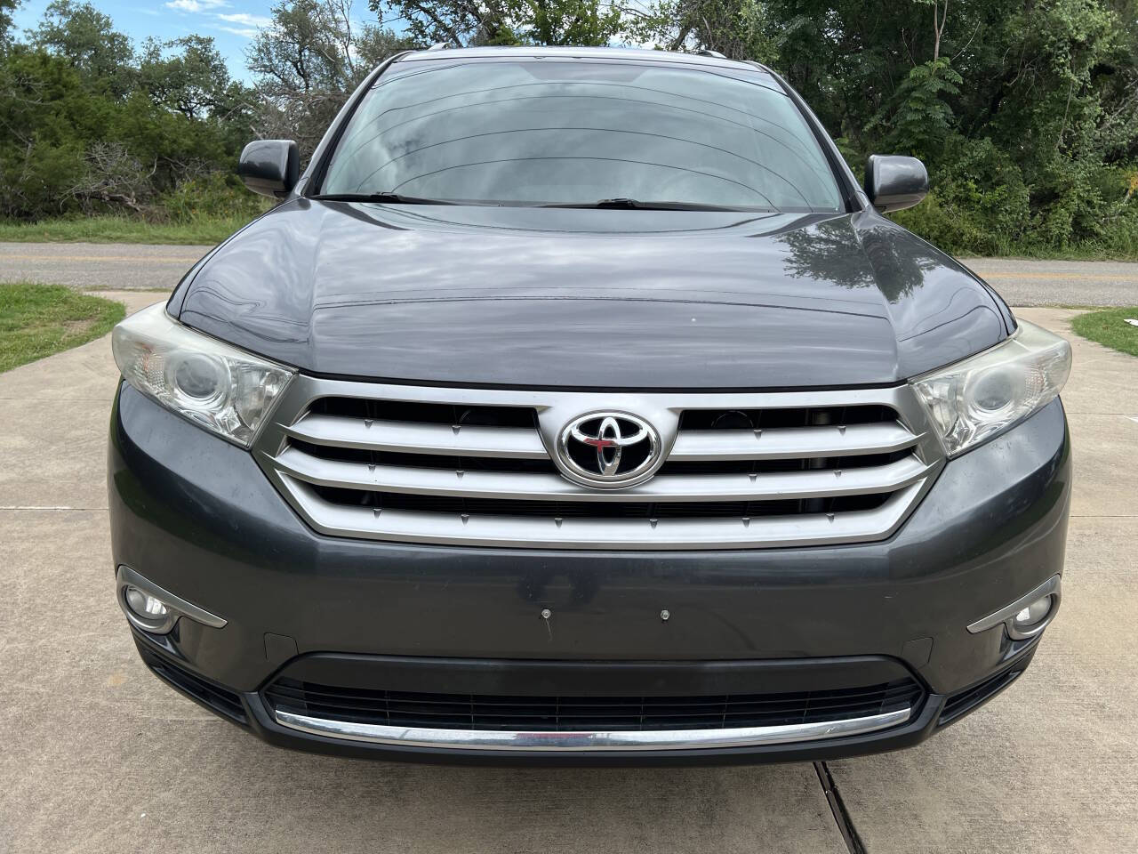 Used Car 2013 Toyota Highlander  Plus 4dr Suv (2.7l L4) For Sale Under $12,000 In Austin, Texas