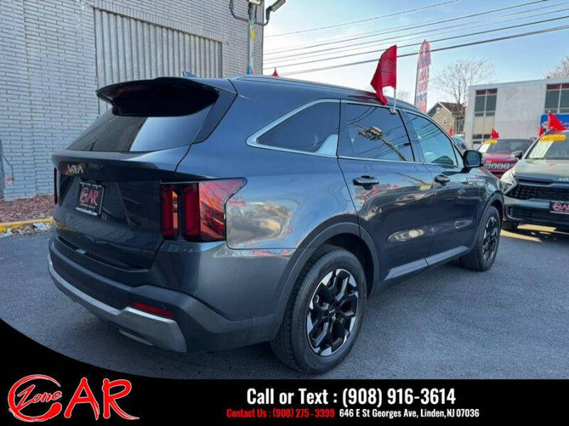 2024 Kia Sorento S