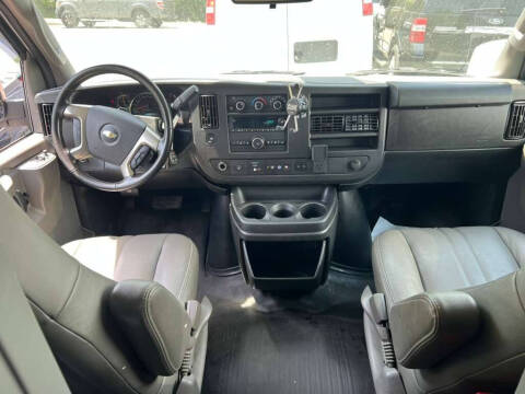 2019 Chevrolet Express 2500