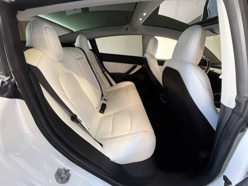 2018 Tesla Model 3 Performance