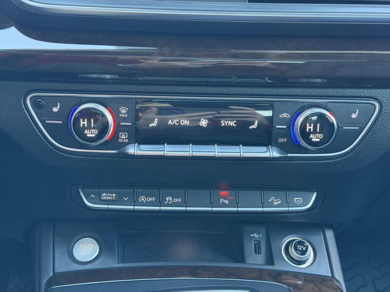 2019 Audi Q5 quattro Premium Plus 45 TFSI