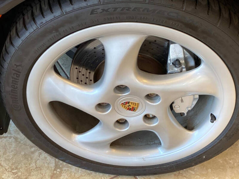 1999 Porsche 911 Carrera