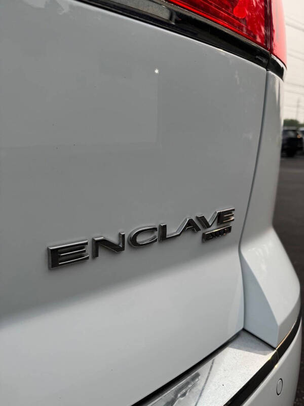 2017 Buick Enclave Leather