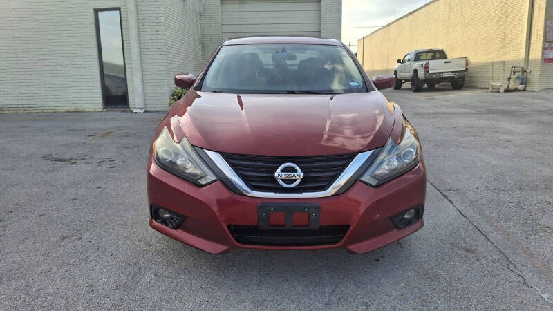 2016 Nissan Altima 2.5 SR