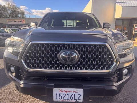 2018 Toyota Tacoma SR5 V6