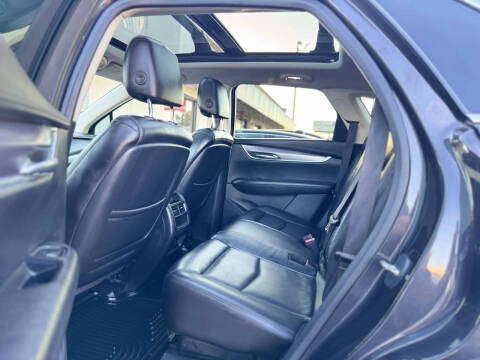 2017 Cadillac XT5 Luxury