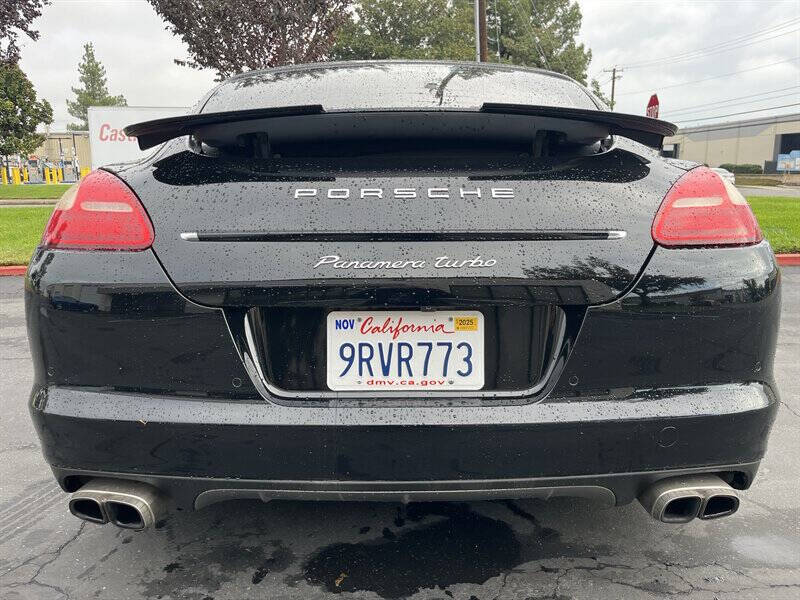 2011 Porsche Panamera Turbo