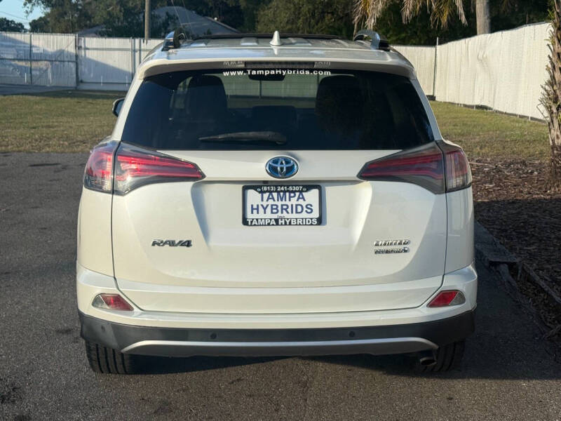 2017 Toyota RAV4 Hybrid Limited