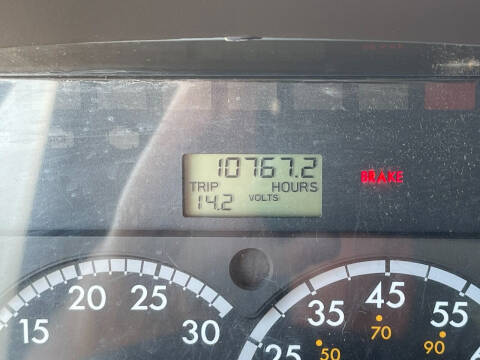 2013 Freightliner Business class M2