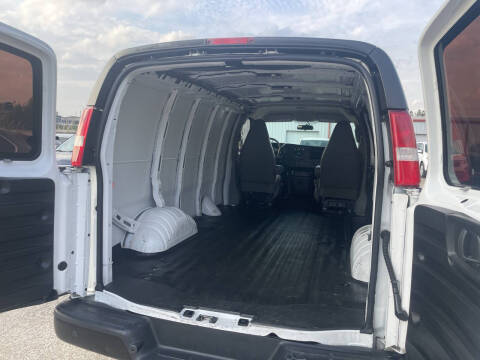 2020 GMC Savana 2500