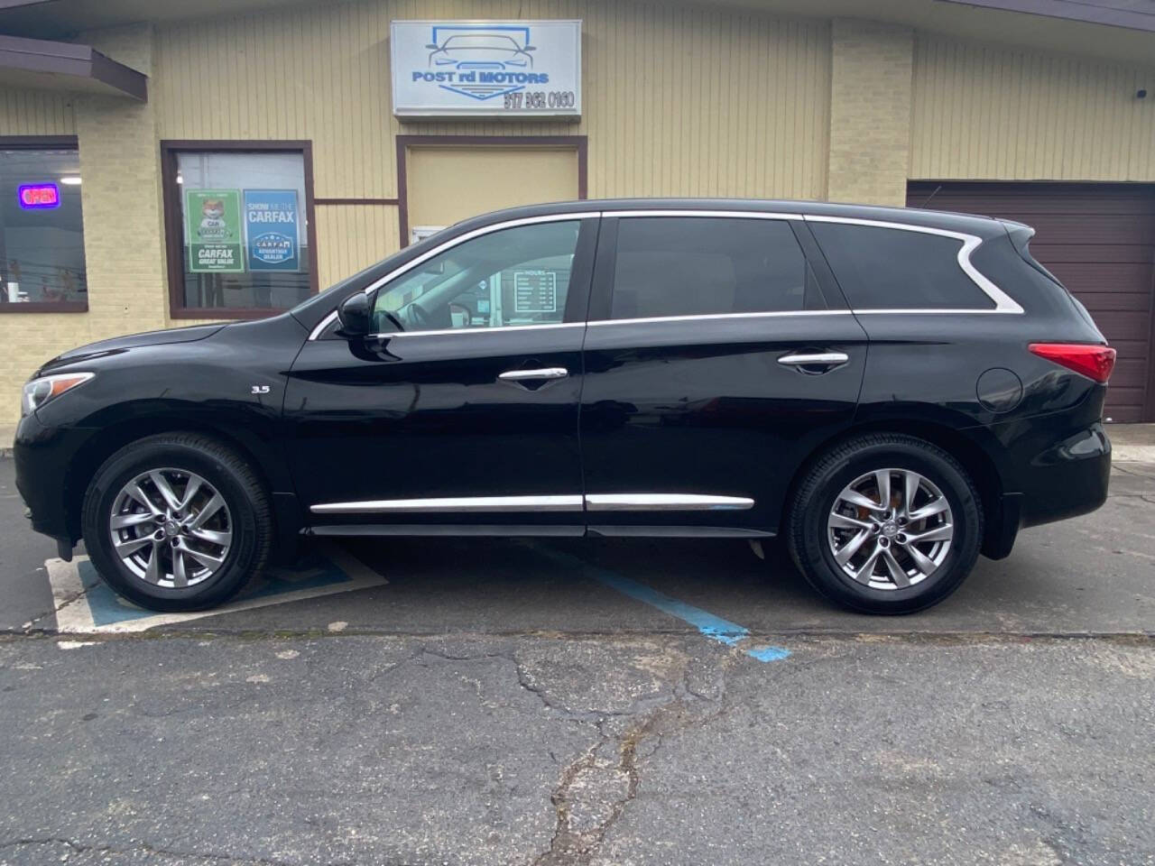 2014 INFINITI QX60 for sale at Post Rd Motors in Indianapolis, IN