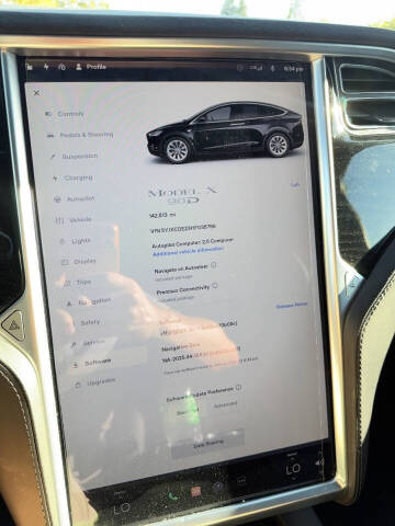 2017 Tesla Model X 90D