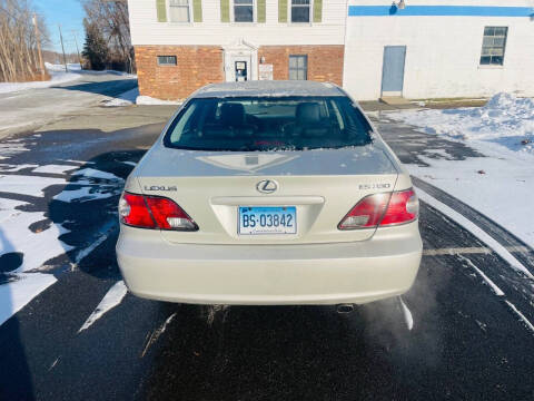 2004 Lexus ES 330