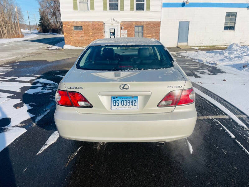 2004 Lexus ES 330