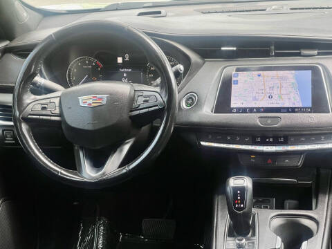 2019 Cadillac XT4 Premium Luxury