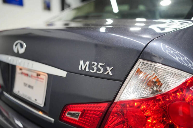 2009 Infiniti M35 x