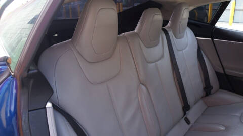 2016 Tesla Model S 90D