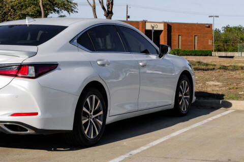 2019 Lexus ES 350