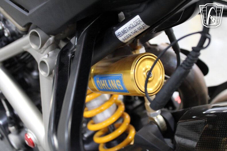 2010 Ducati Streetfighter