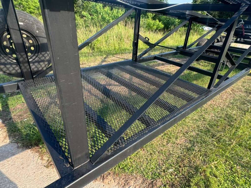 2022 Kaufman Wedge Trailer