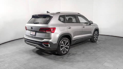 2024 Volkswagen Taos SE