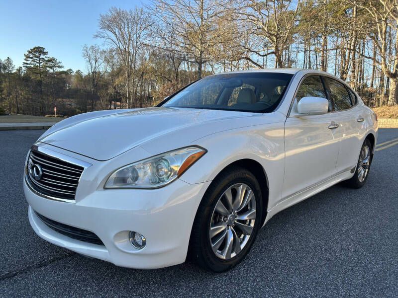 2012 Infiniti M37