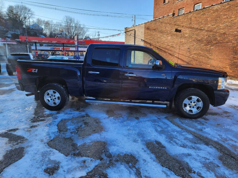 2011 Chevrolet Silverado 1500 for sale at Randy's Auto Plaza in Dubuque IA