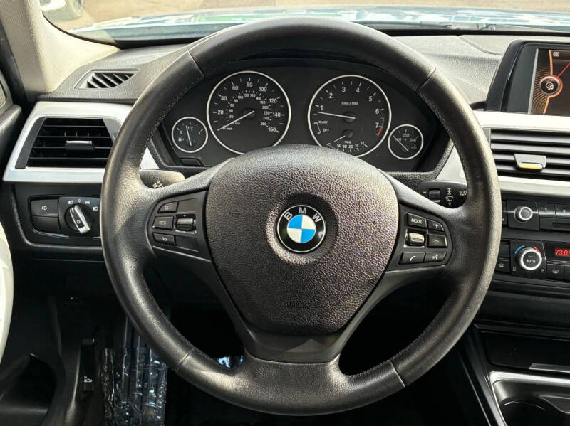 2013 BMW 3 Series 328i