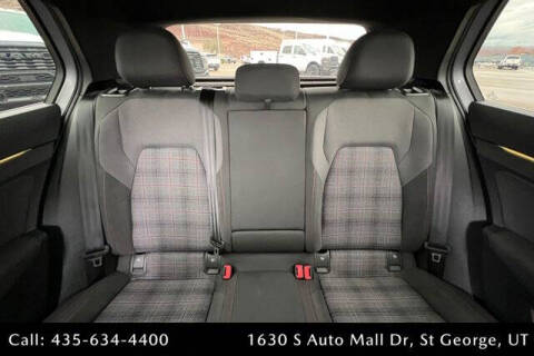 2022 Volkswagen Golf GTI SE