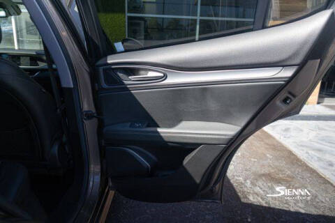 2019 Alfa Romeo Stelvio Sport