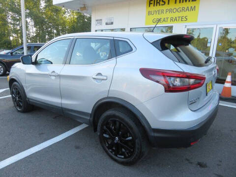 2022 Nissan Rogue Sport S