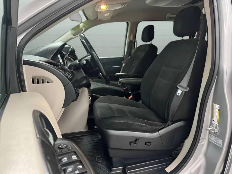 2017 Dodge Grand Caravan SE Plus