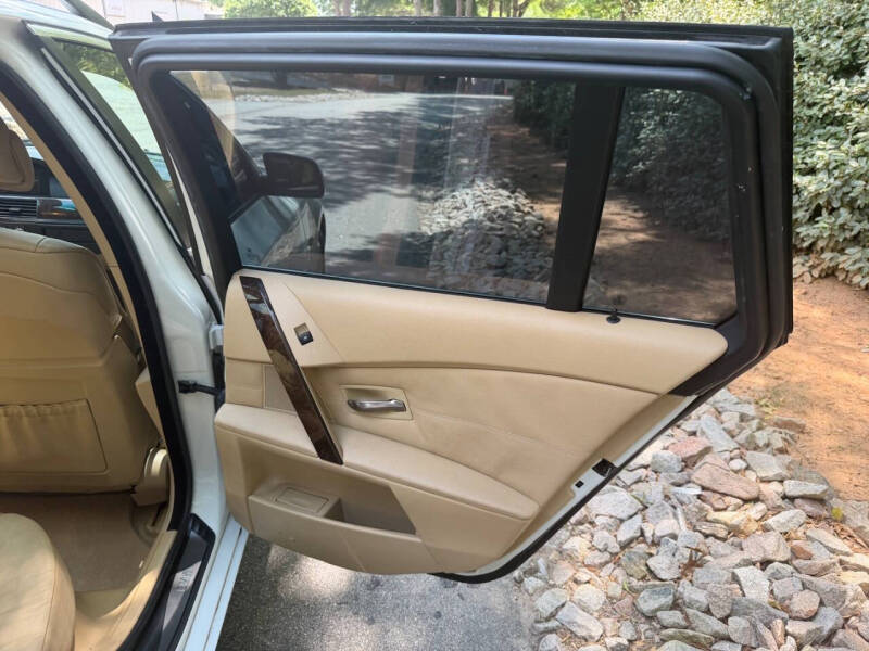 2007 BMW 5 Series 530xi