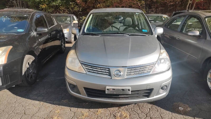 2009 Nissan Versa 1.8 S