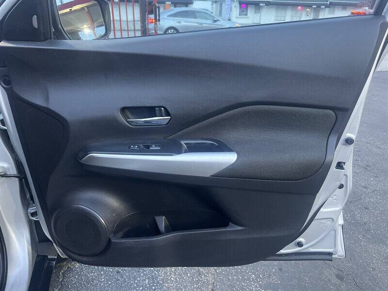 2020 Nissan Kicks SV