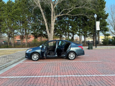 2016 Nissan Versa 1.6 SV