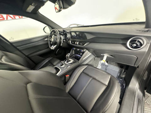 2022 Alfa Romeo Stelvio Sprint