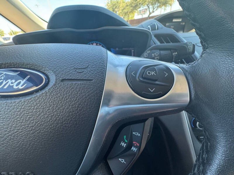 2017 Ford C-MAX Hybrid SE