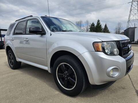 2010 Ford Escape for sale at CarNation Auto Group in Alliance OH