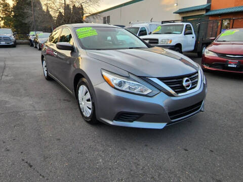 2016 Nissan Altima for sale at SWIFT AUTO SALES INC in Salem OR