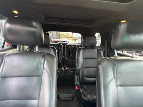 2011 Ford Explorer Limited