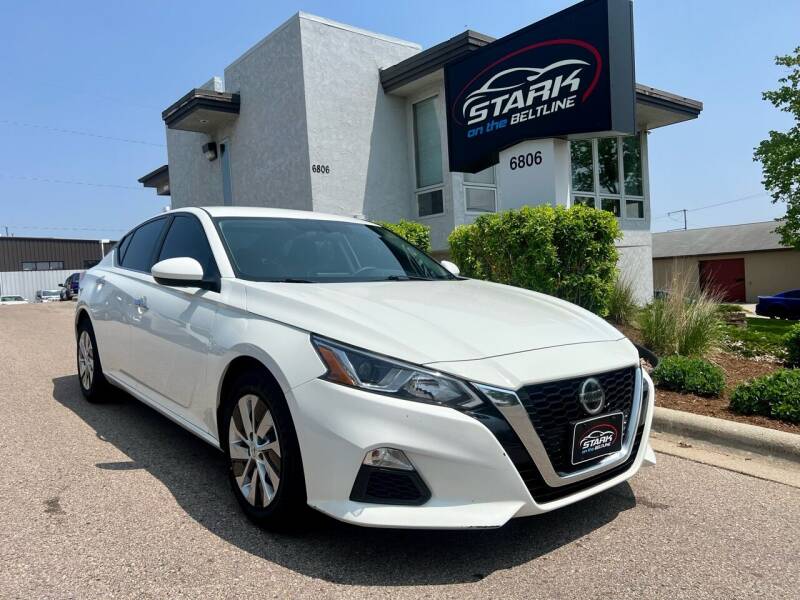 2019 Nissan Altima for sale at Stark on the Beltline in Madison WI