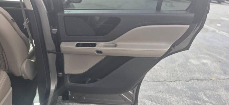 2021 Lincoln Aviator Standard