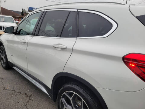 2018 BMW X1 xDrive28i