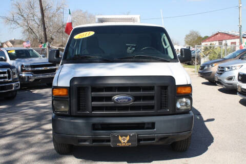 2011 Ford E-Series for sale at Fabela's Auto Sales Inc. in Dickinson TX